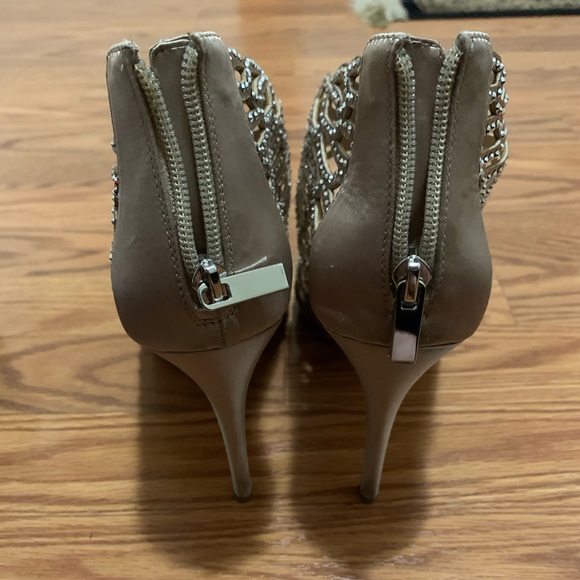 Rose gold heals - Picture 3 of 5